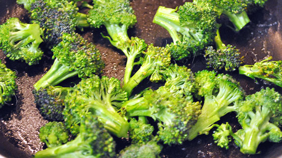 Frittata cu piept de curcan si broccoli - reteta dietetica