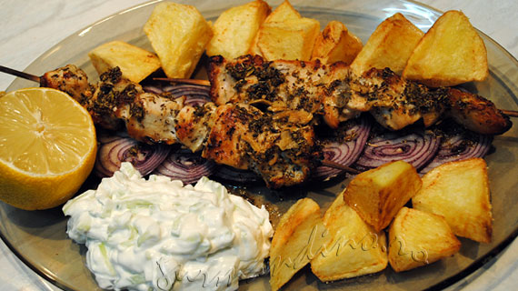 Souvlaki - frigarui grecesti marinate