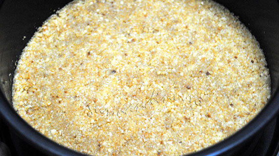 Prajitura cu branza (cheesecake) si topping de capsune