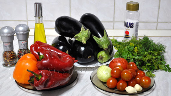 Salata turceasca de legume coapte