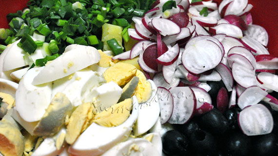 Salata orientala cu ceapa verde si vinegreta