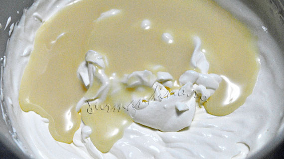Inghetata marmorata de vanilie si zmeura, fara oua