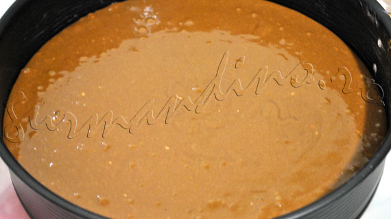 Reteta de tort - Dom din mousse de ciocolata cu crema de frisca cu cacao si carlionti de ciocolata