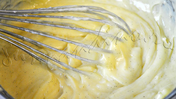 Reteta de prajitura din foietaj cu crema de vanilie - Mille-feuille (Napoleon)